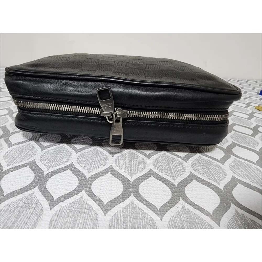 Louis Vuitton Damier Infini Minaudière Clutch Black